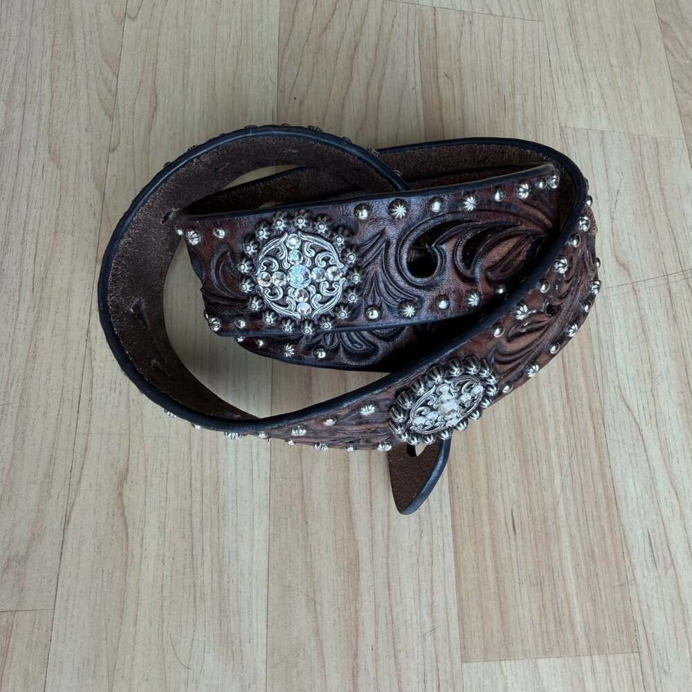 Ariat Western Brown Leather Scroll Inlay Crystals Scalloped Conchos Belt Medium